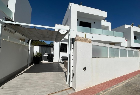 4. House - Detached Villa - Segunda Mano - Los Montesinos - La Herada