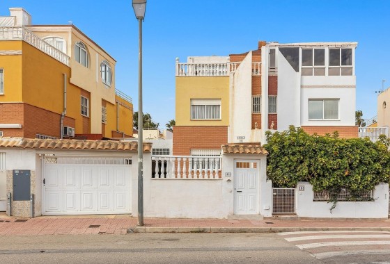 Adosado - Segunda Mano - Torrevieja - Los Balcones - Los Altos del Edén