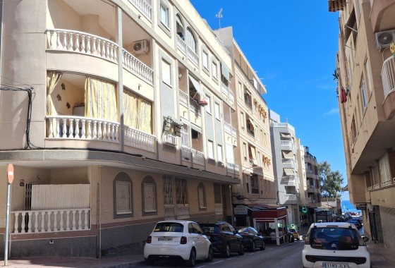 Apartament / Duplex - Resale - Torrevieja - Playa de los Locos