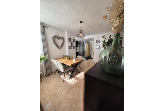 Apartamento - Segunda Mano - l'Alfas del Pi - Pueblo