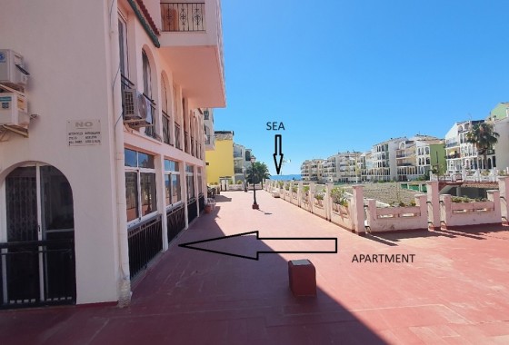 Apartamento - Segunda Mano - Mar Azul - La Veleta Torrevieja - 123CO-67902