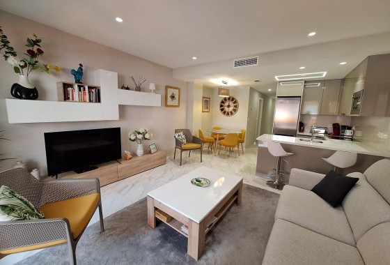 Apartamento - Segunda Mano - Torrevieja - 123R-34451