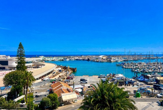 Apartamento - Segunda Mano - Torrevieja - 123U-87087