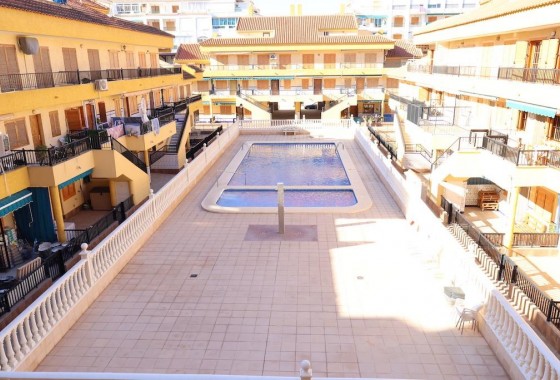 Apartamento - Segunda Mano - Torrevieja - 123Y-53885