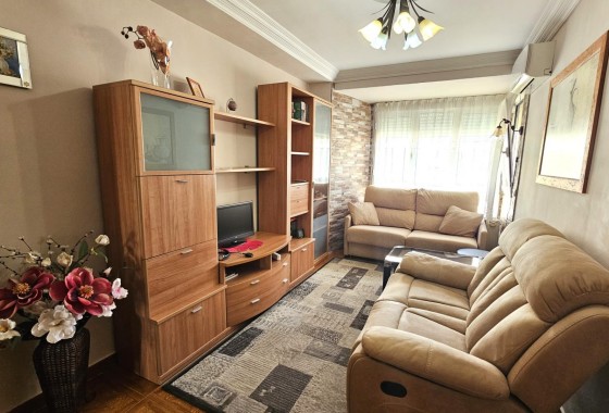 Apartamento - Segunda Mano - Torrevieja - Centro