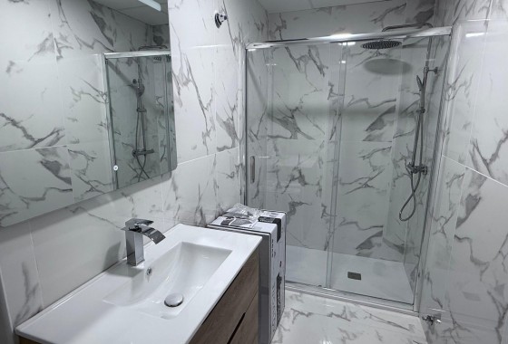Apartamento - Segunda Mano - Torrevieja - Centro