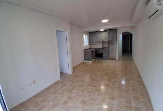 Apartamento - Segunda Mano - Torrevieja - Centro