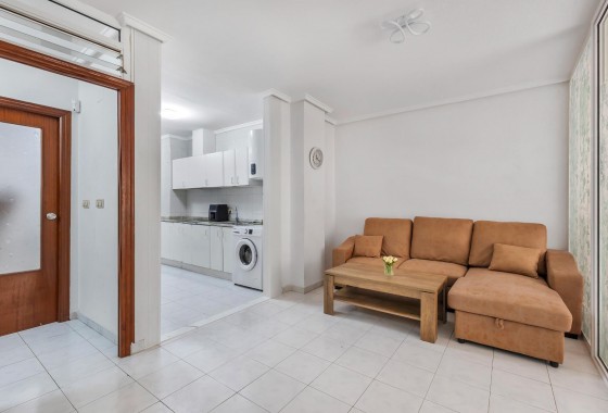 Apartamento - Segunda Mano - Torrevieja - Centro