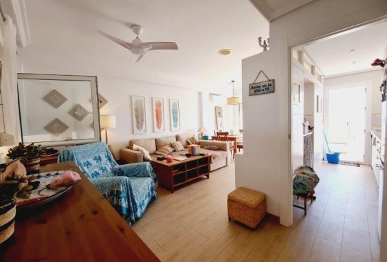 Apartamento - Segunda Mano - Torrevieja - La Mata pueblo