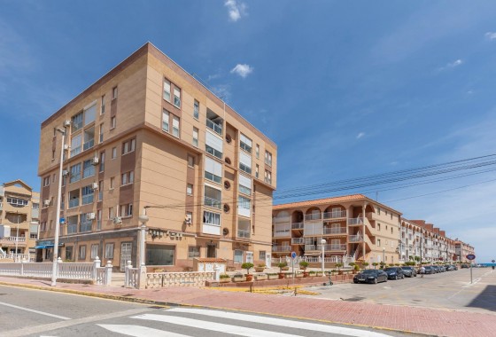 Apartamento - Segunda Mano - Torrevieja - La Mata pueblo