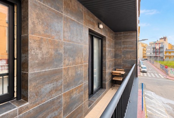 Apartamento - Segunda Mano - Torrevieja - La Mata pueblo