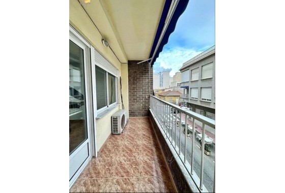 Apartamento - Segunda Mano - Torrevieja - Los balcones