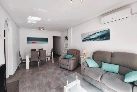 Apartamento - Segunda Mano - Torrevieja - Paseo maritimo