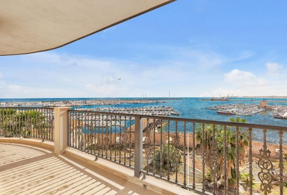 Apartamento - Segunda Mano - Torrevieja - Paseo maritimo