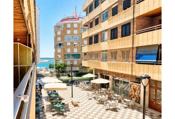 Apartamento - Segunda Mano - Torrevieja - Playa Acequion