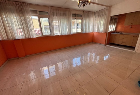 Apartamento - Segunda Mano - Torrevieja - Playa de los locos