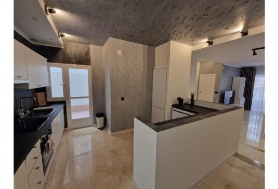 Apartamento - Segunda Mano - Torrevieja - Playa del cura