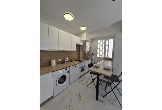 Apartamento - Segunda Mano - Torrevieja - Playa del Cura