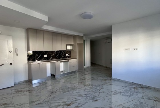 Apartamento - Segunda Mano - Torrevieja - PLAYA LOS LOCOS