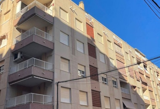Apartamento - Segunda Mano - Torrevieja - Torrevieja