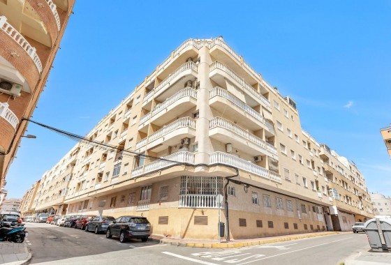 Apartamento - Segunda Mano - Torrevieja - torrevieja