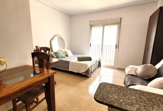 Apartamento - Segunda Mano - Torrevieja - torrevieja