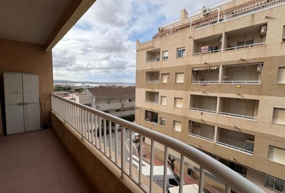 Apartamento - Segunda Mano - Torrevieja - Torrevieja