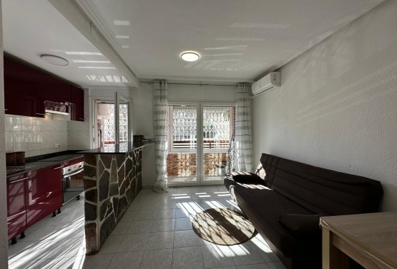 Apartamento - Segunda Mano - Torrevieja - torrevieja