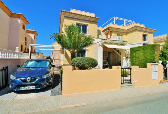 Apartamento - Segunda Mano - Villamartin - Los Dolses