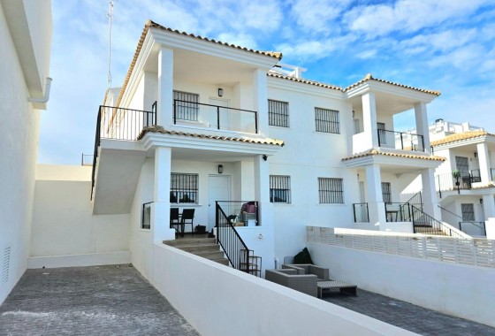 Apartment - Resale - Castalla - Comunidad valenciana
