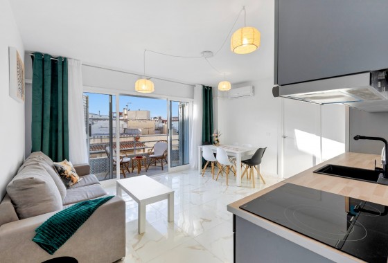 Apartment - Resale - Torrevieja - 123CI-85960