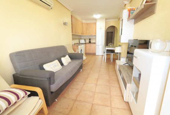 Apartment - Resale - Torrevieja - 123CO-16442