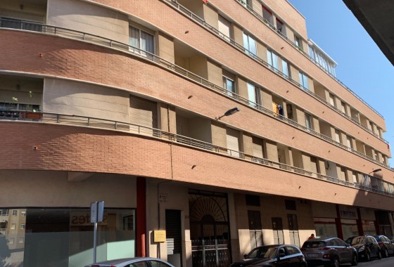 Apartment - Resale - Torrevieja - 123CO-42565