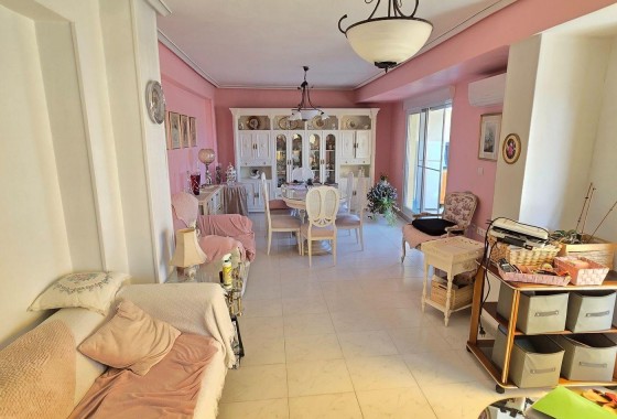 Apartment - Resale - Torrevieja - 123R-34705