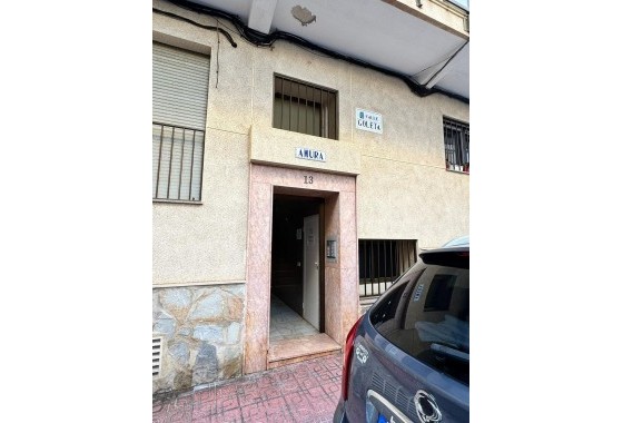 Apartment - Resale - Torrevieja - 123R-94707