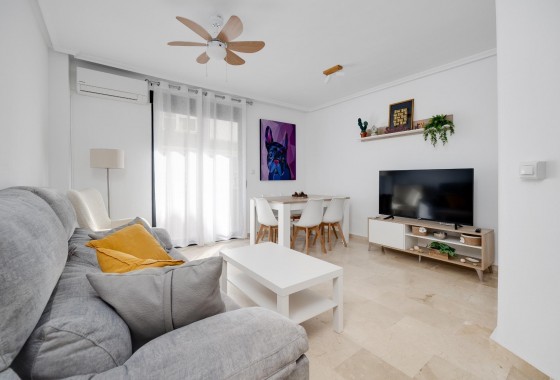 Apartment - Resale - Torrevieja - 123R-97520