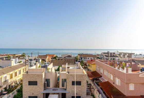 Apartment - Resale - Torrevieja - 123U-88115