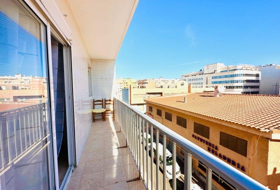 Apartment - Resale - Torrevieja - Centro