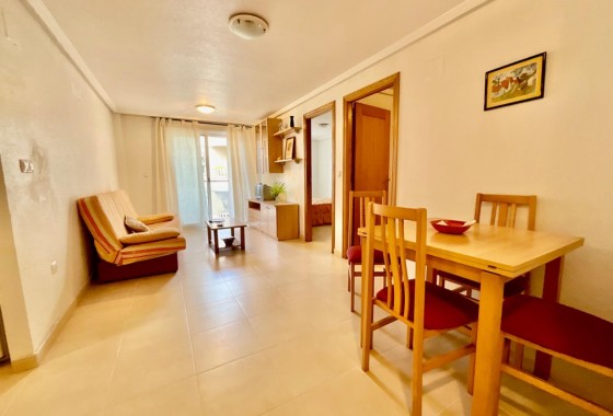 Apartment - Resale - Torrevieja - Centro