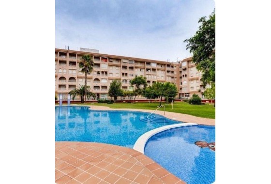 Apartment - Resale - Torrevieja - Centro