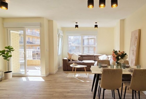 Apartment - Resale - Torrevieja - Centro