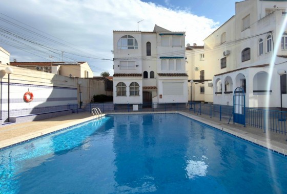 Apartment - Resale - Torrevieja - El Acequión - Los Náufragos
