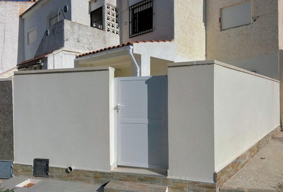 Apartment - Resale - Torrevieja - El limonar