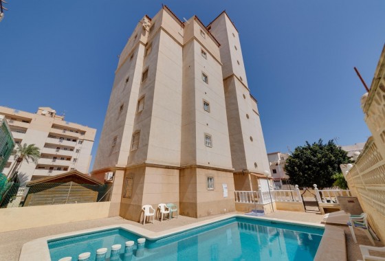 Apartment - Resale - Torrevieja - Estacion de autobuses