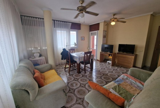 Apartment - Resale - Torrevieja - Estacion de autobuses