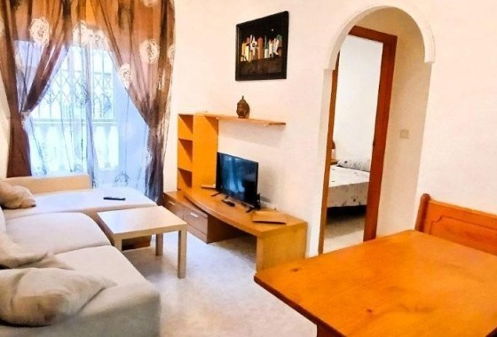 Apartment - Resale - Torrevieja - Estacion de autobuses