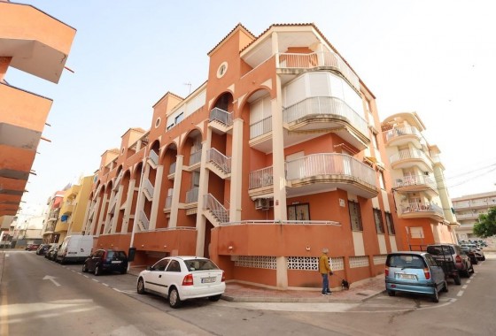Apartment - Resale - Torrevieja - La Mata pueblo