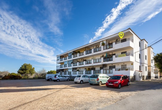 Apartment - Resale - Torrevieja - La Siesta