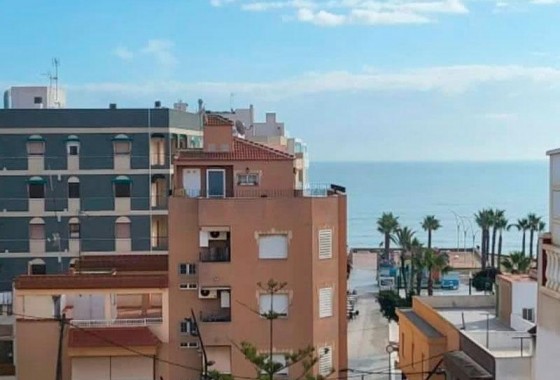 Apartment - Resale - Torrevieja - Playa de los locos