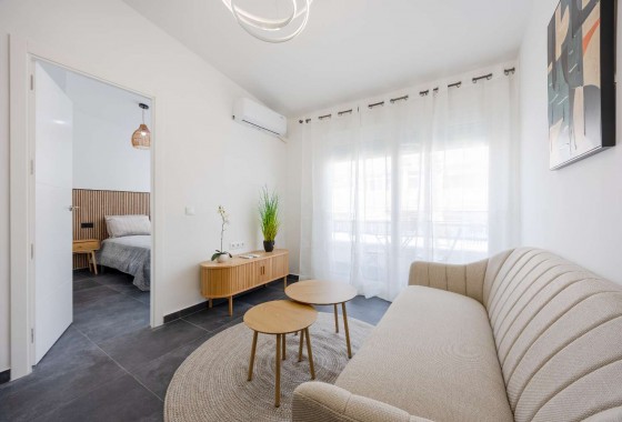 Apartment - Resale - Torrevieja - Playa de los Locos